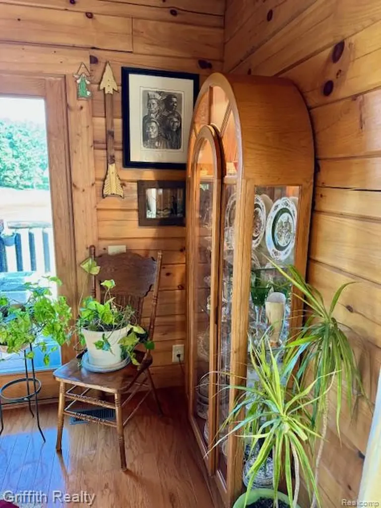 5748 W Coon Lake Road Marion Township MI 48843