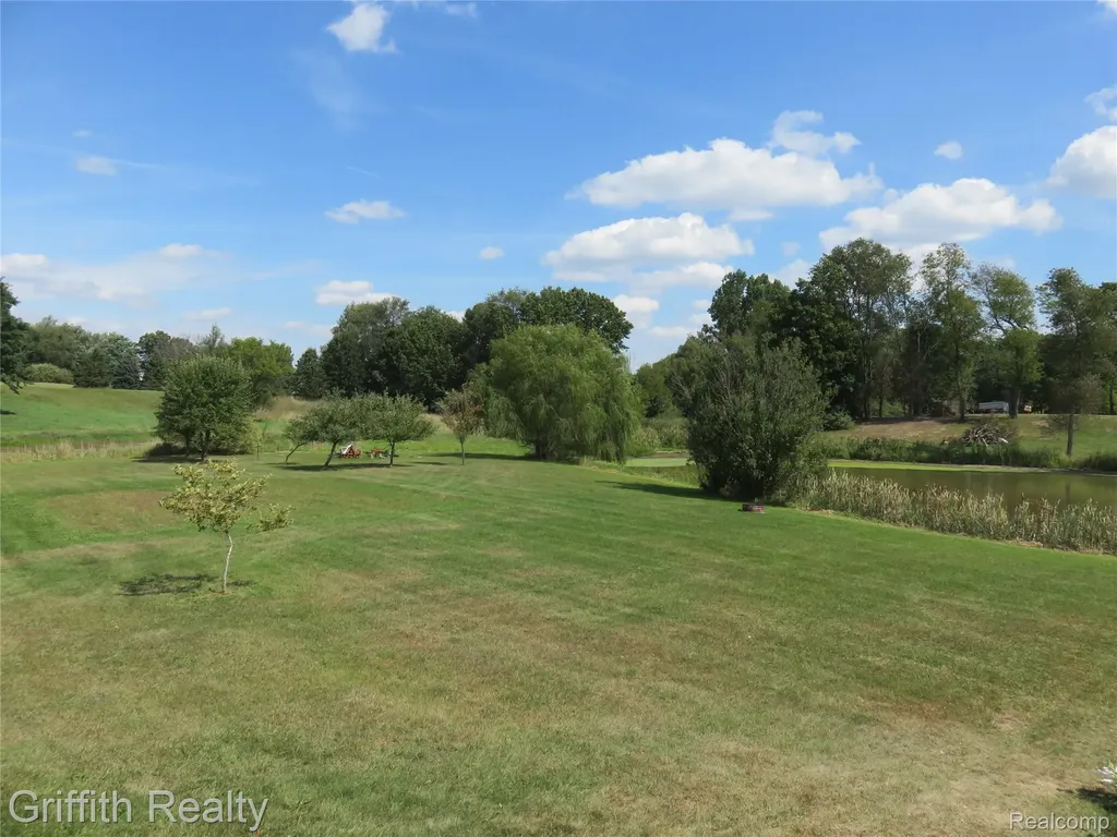 5748 W Coon Lake Road Marion Township MI 48843