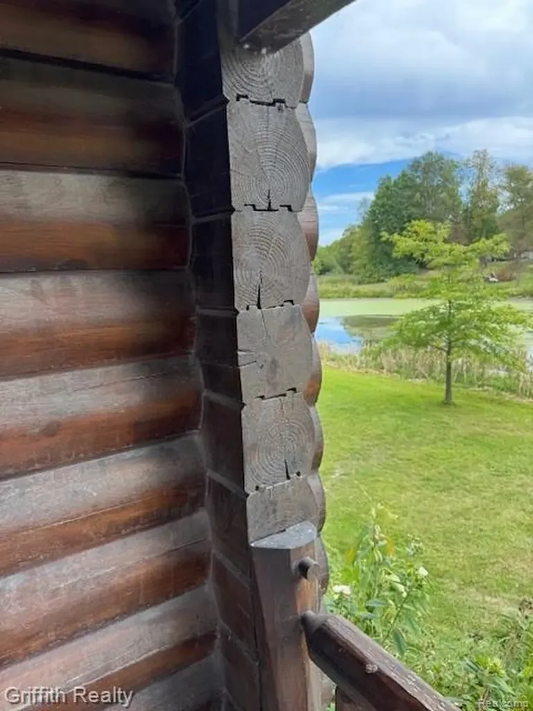 5748 W Coon Lake Road Marion Township MI 48843