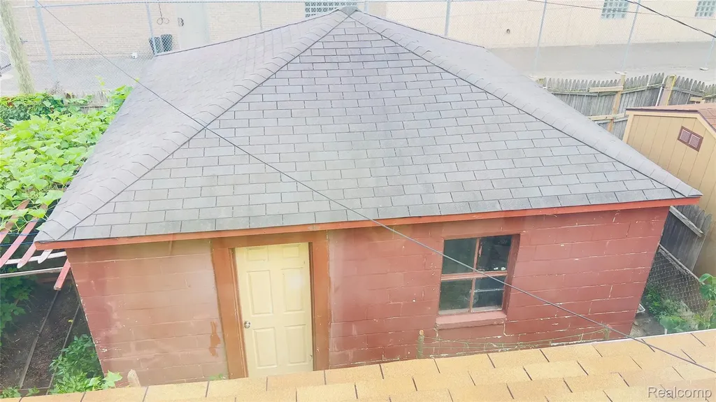 3170 Jacob Street Hamtramck City MI 48212