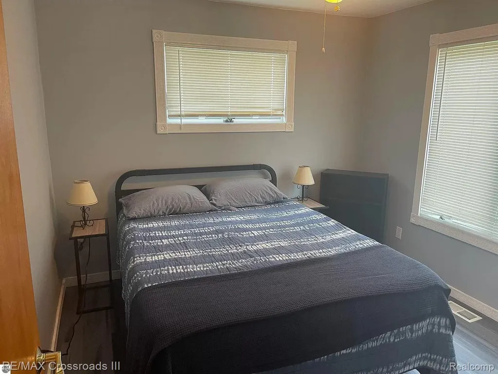7527 Cove Road Plainfield Township MI 48739