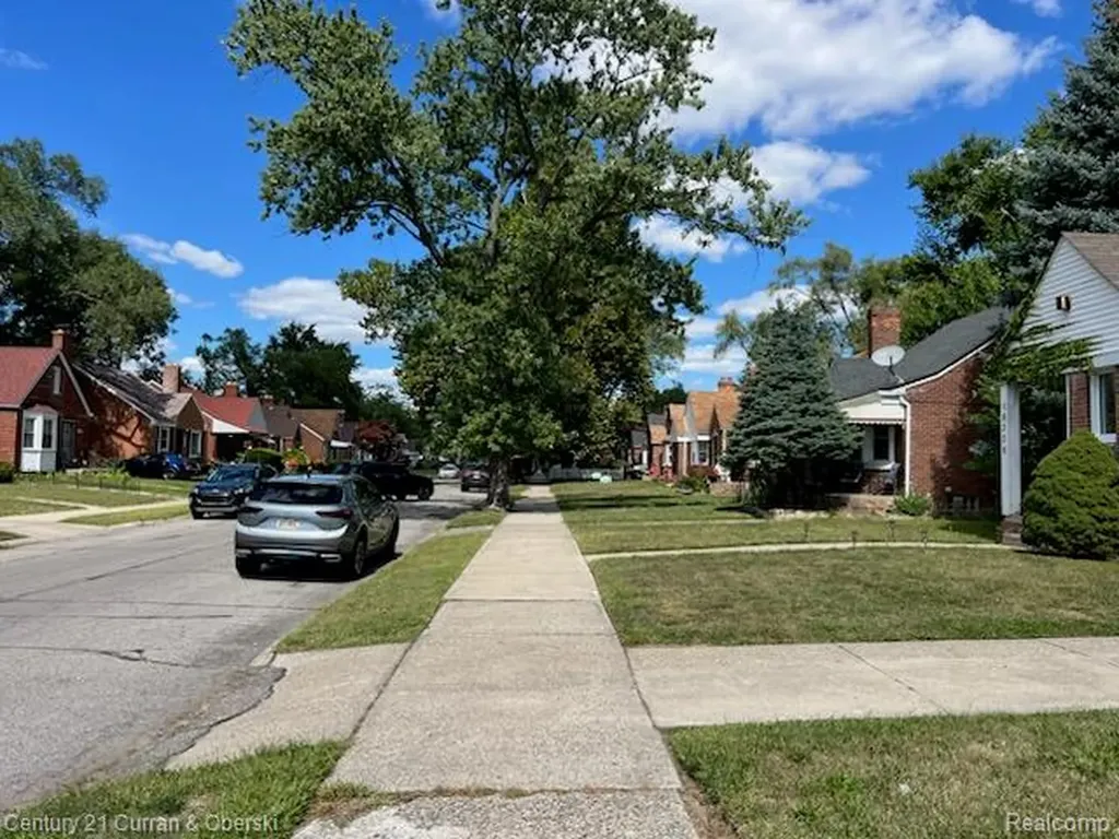 18210 Saint Marys Street Detroit City MI 48235