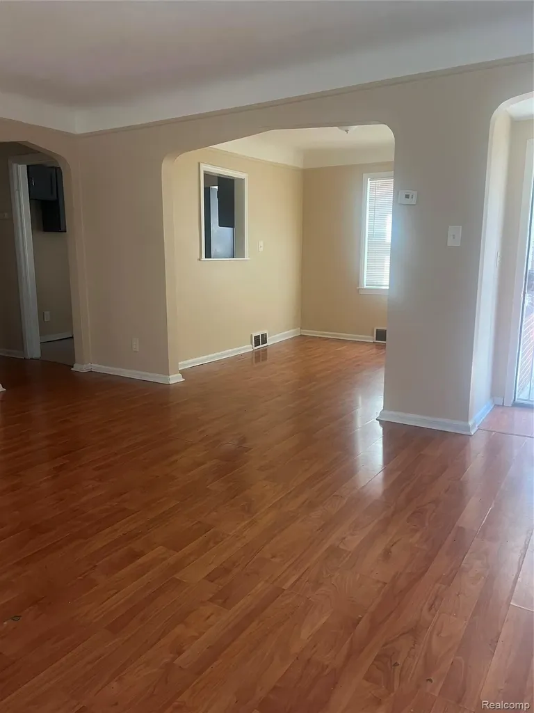 11210 Beaconsfield Street Detroit City MI 48224