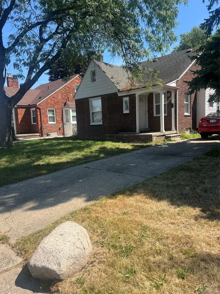 11210 Beaconsfield Street Detroit City MI 48224