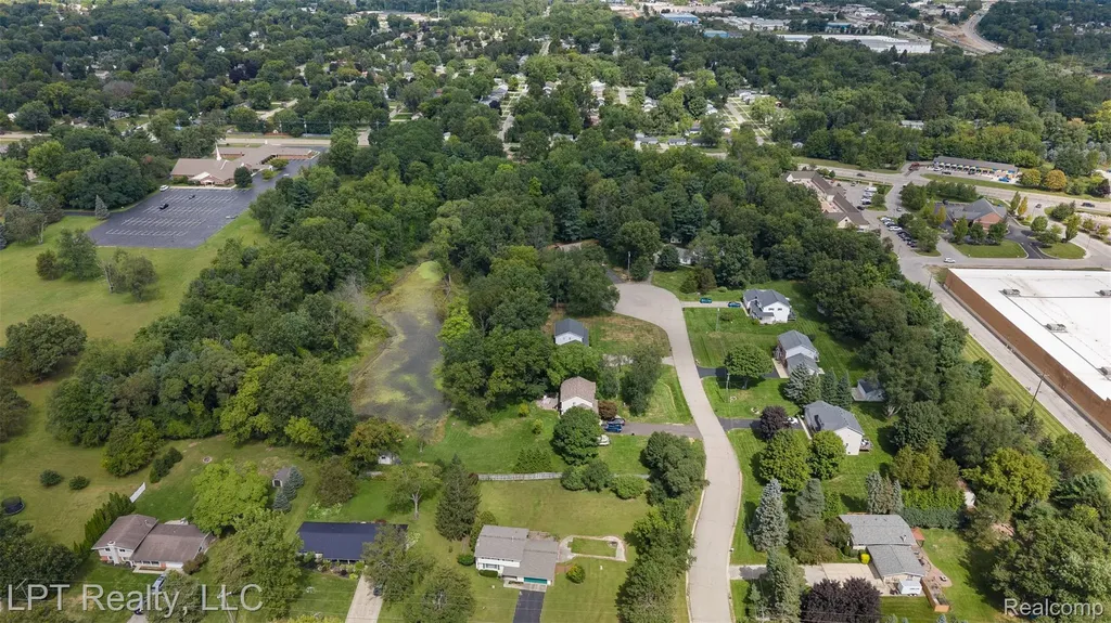 00 Cheddar Valley Green Oak Township MI 48116