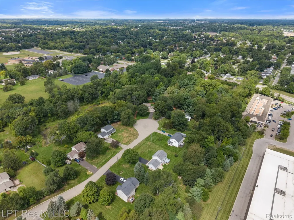 00 Cheddar Valley Green Oak Township MI 48116