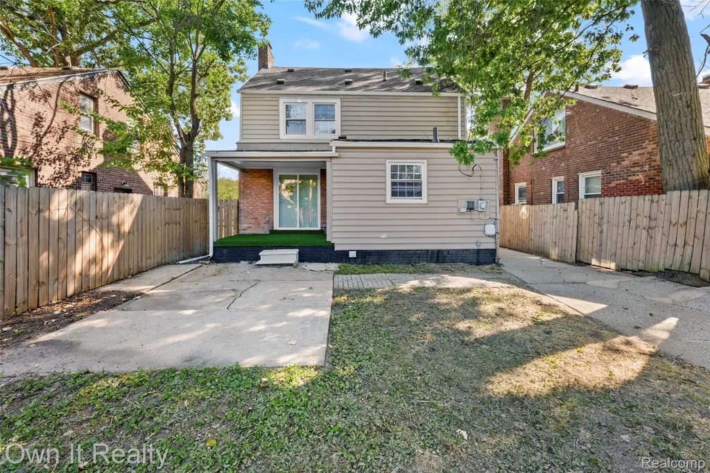 5275 Three Mile Drive Detroit City MI 48224