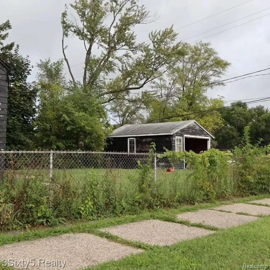 15315 Park Grove Street Detroit City MI 48205