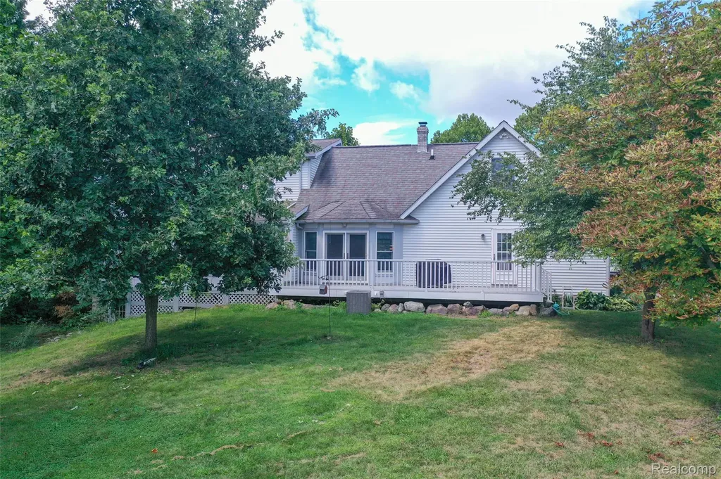 1591 Baldwin Road Lapeer City MI 48446