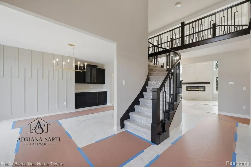 11982 Encore Court Shelby Charter Township MI 48315