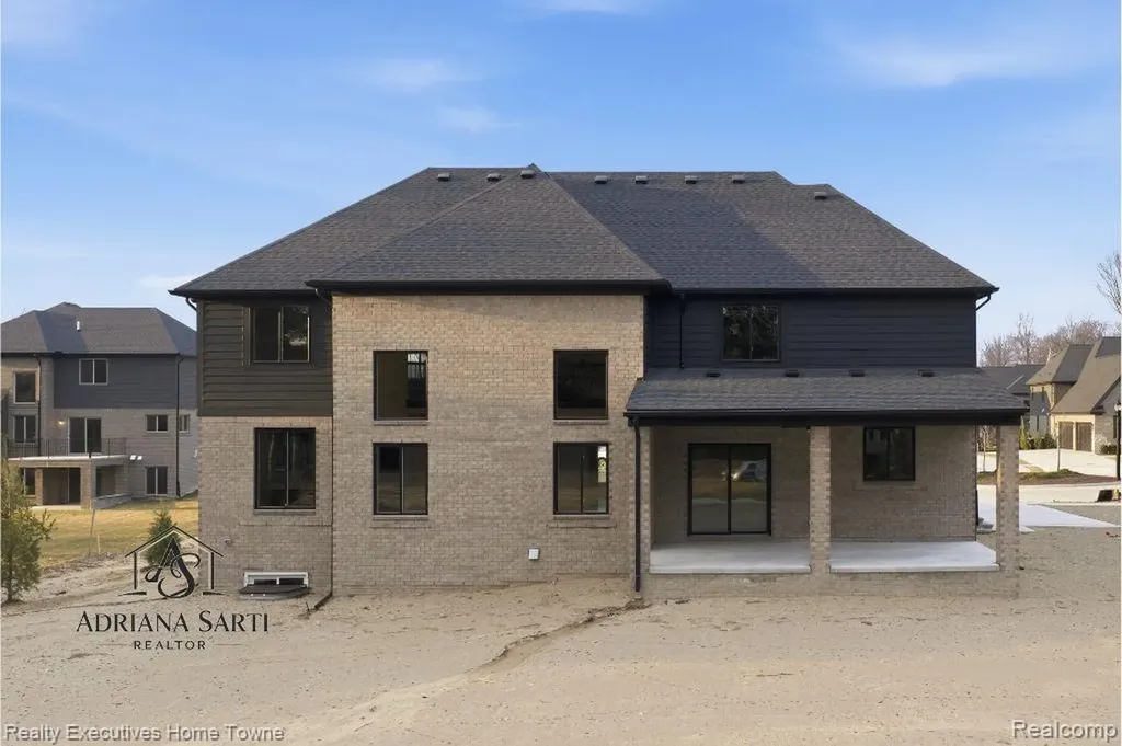 11982 Encore Court Shelby Charter Township MI 48315