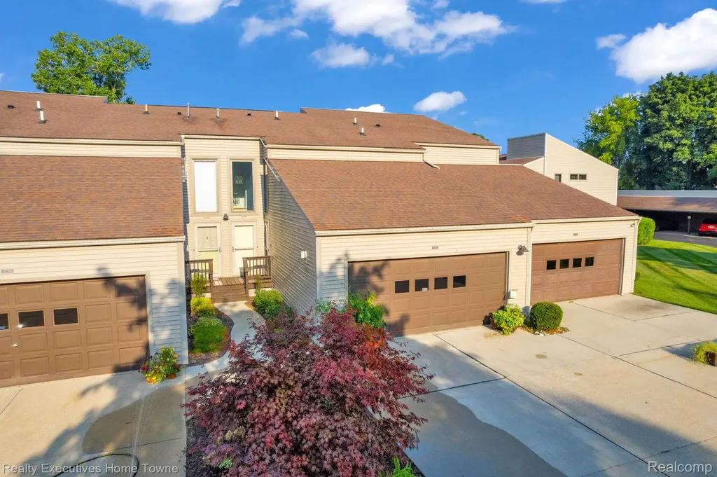 7214 2nd Street Burtchville Township MI 48059