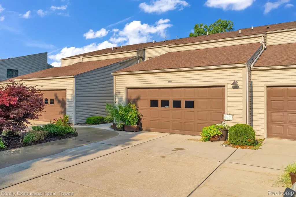 7214 2nd Street Burtchville Township MI 48059