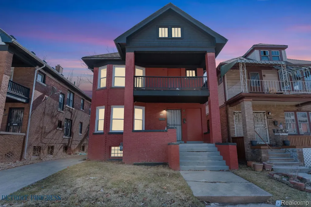5285 Maplewood Street Detroit City MI 48204