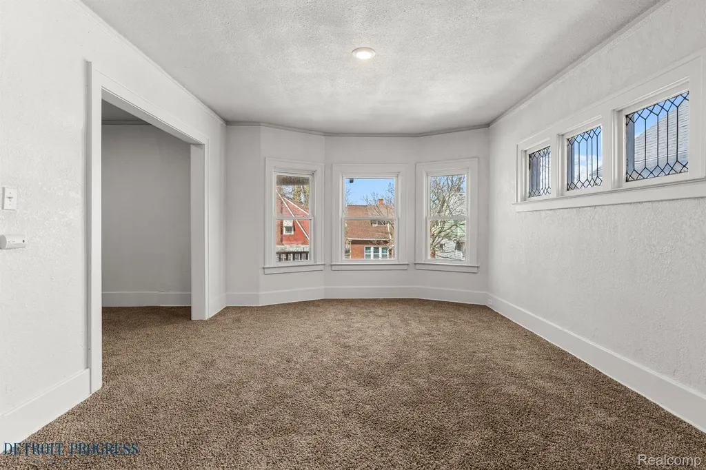 5285 Maplewood Street Detroit City MI 48204