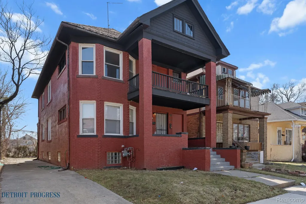 5285 Maplewood Street Detroit City MI 48204