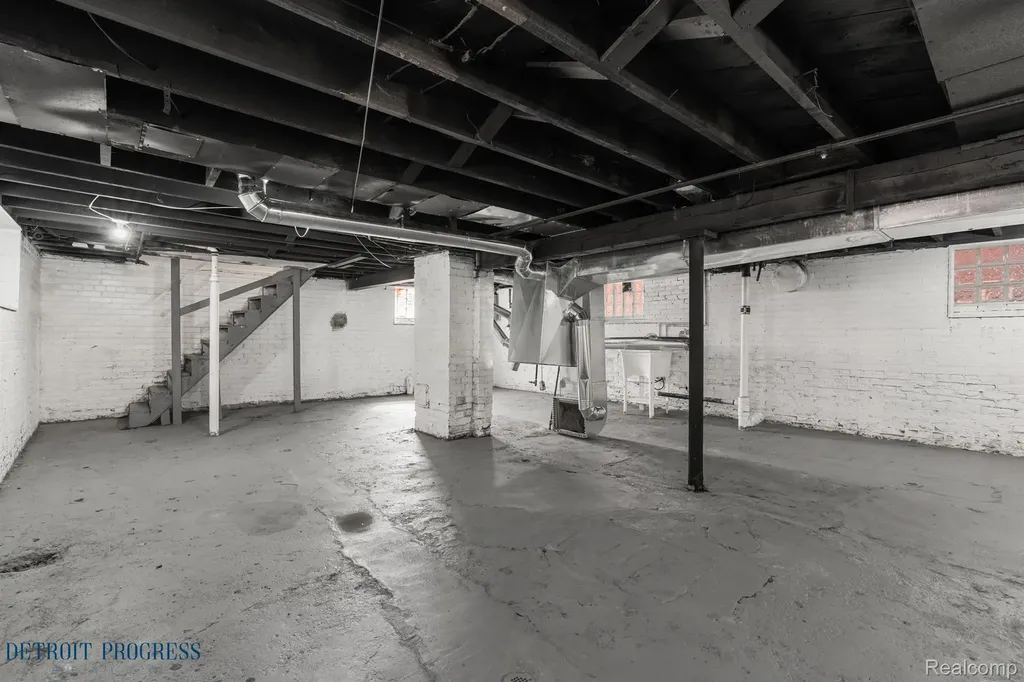 5285 Maplewood Street Detroit City MI 48204