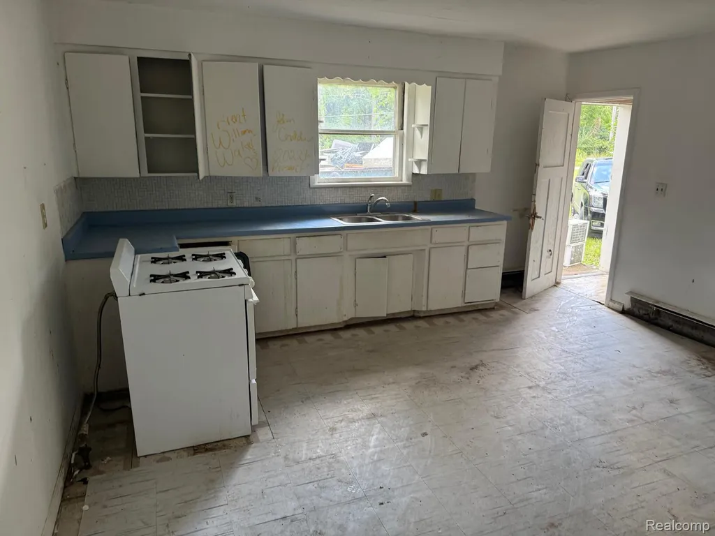 3335 Clinton Way Road Blackman Charter Township MI 49201