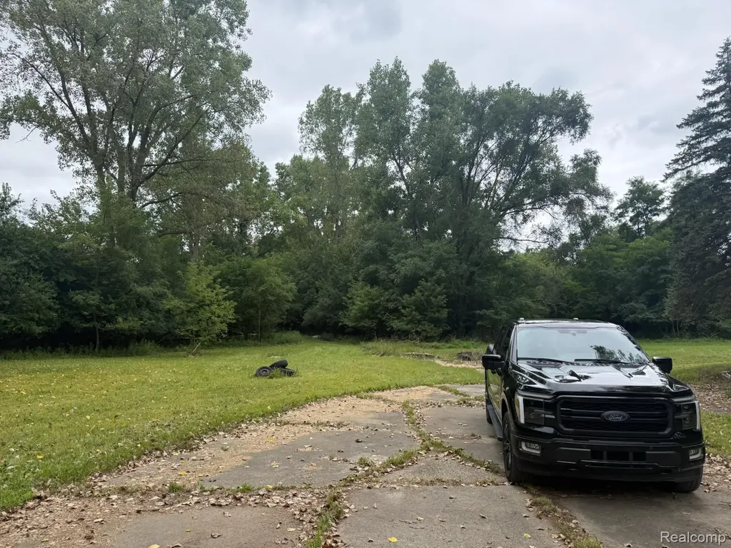 3335 Clinton Way Road Blackman Charter Township MI 49201