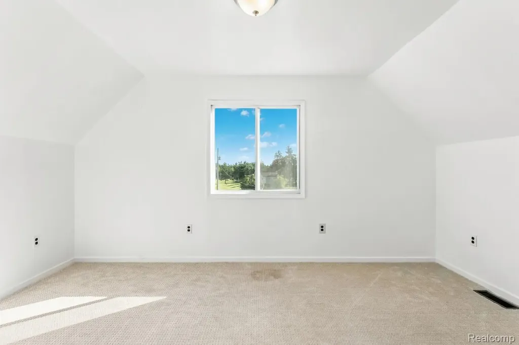 9720 E Kellyville Road Briley Township MI 49709