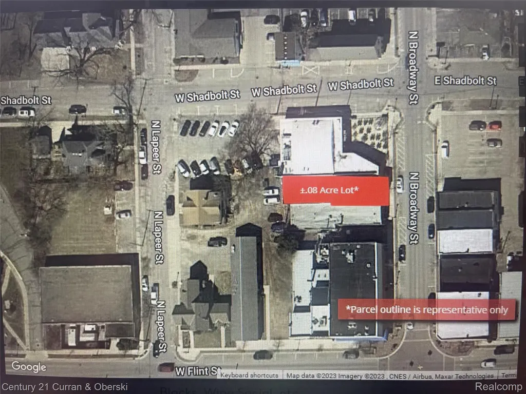 35 N Broadway Street Lake Orion Village MI 48362