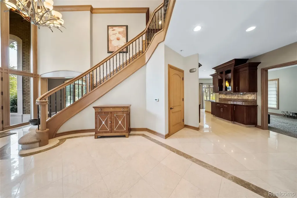 9281 Island Drive Grosse Ile Township MI 48138