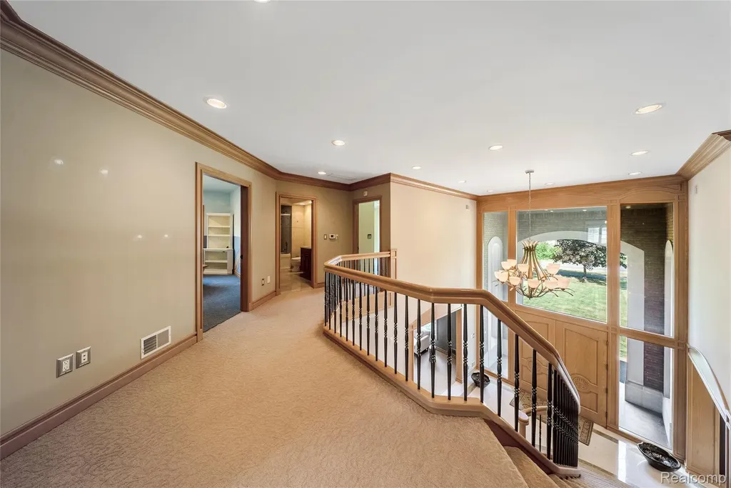 9281 Island Drive Grosse Ile Township MI 48138