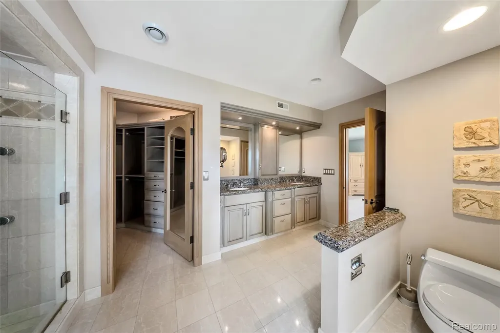 9281 Island Drive Grosse Ile Township MI 48138