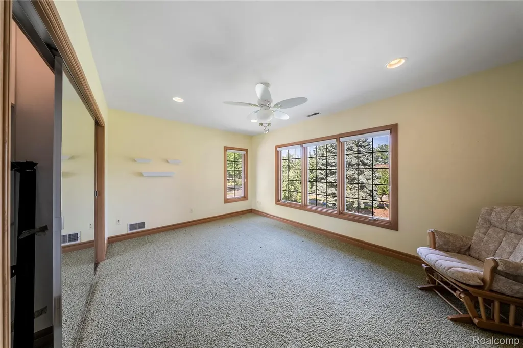 9281 Island Drive Grosse Ile Township MI 48138