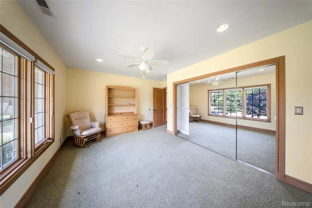 9281 Island Drive Grosse Ile Township MI 48138