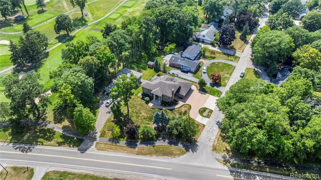 9281 Island Drive Grosse Ile Township MI 48138
