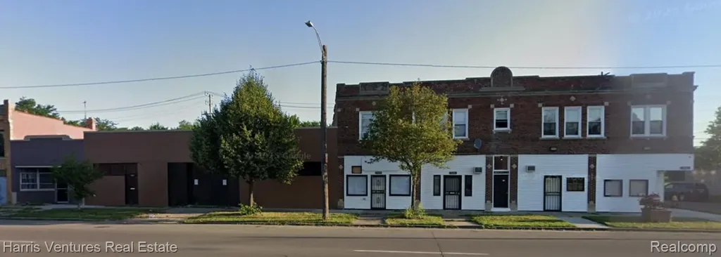 15239 Mack Avenue Detroit City MI 48224