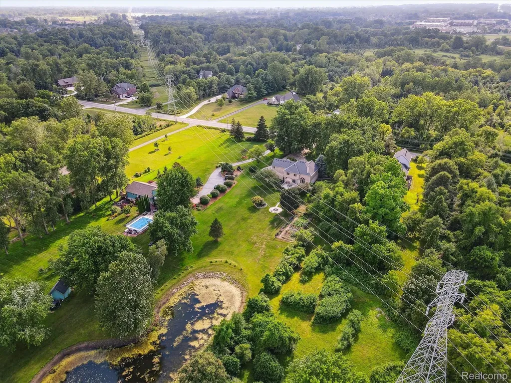 56764 Jewell Road Shelby Charter Township MI 48315