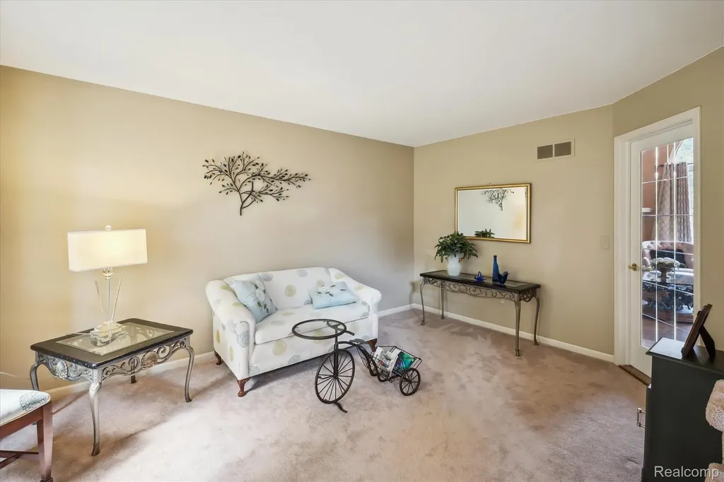 56764 Jewell Road Shelby Charter Township MI 48315