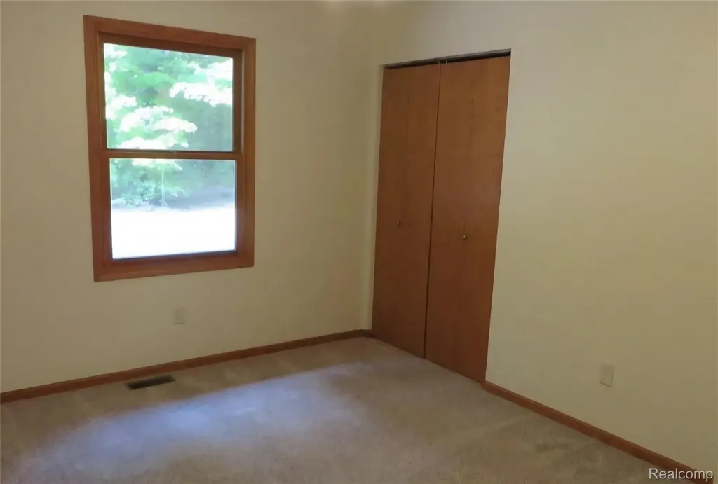 2288 Nimrod Road Traverse City City MI 49685