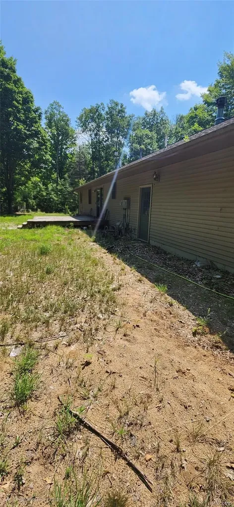 2288 Nimrod Road Traverse City City MI 49685