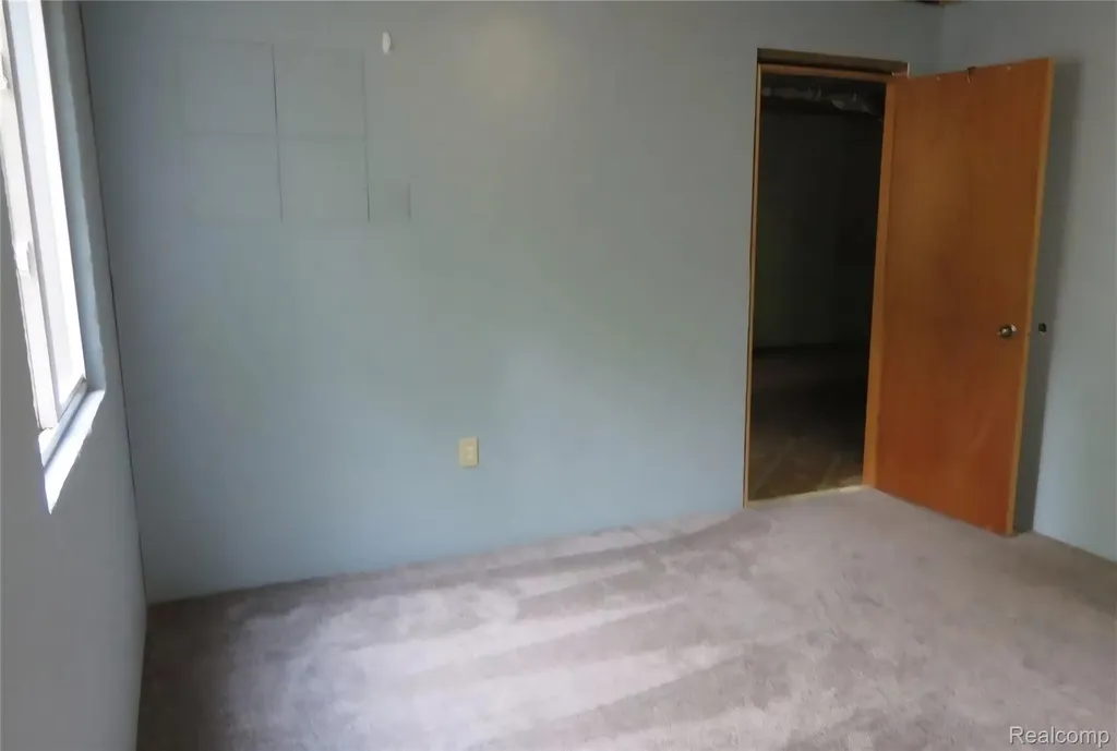 2288 Nimrod Road Traverse City City MI 49685