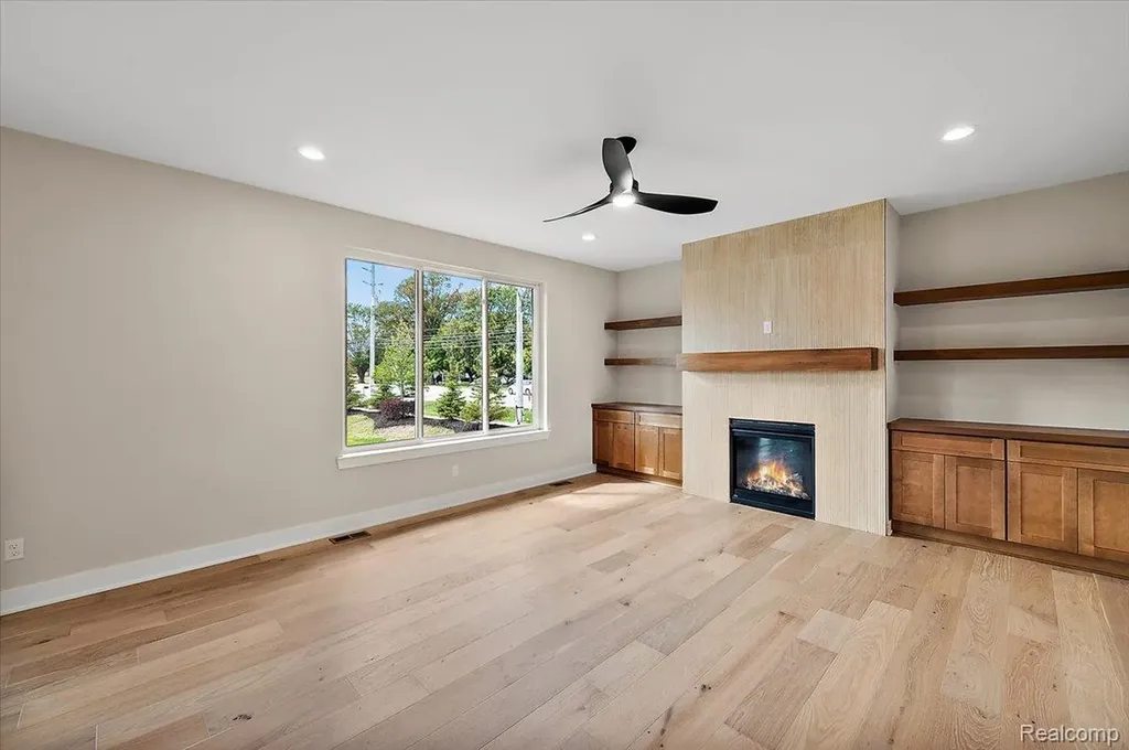 50999 Mistwood Drive Macomb Township MI 48042