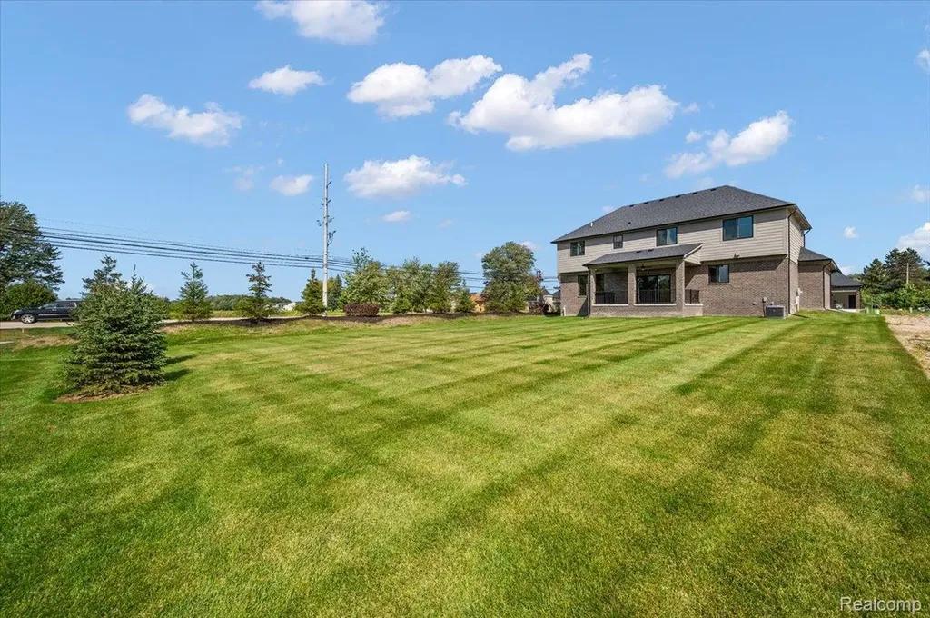 50999 Mistwood Drive Macomb Township MI 48042
