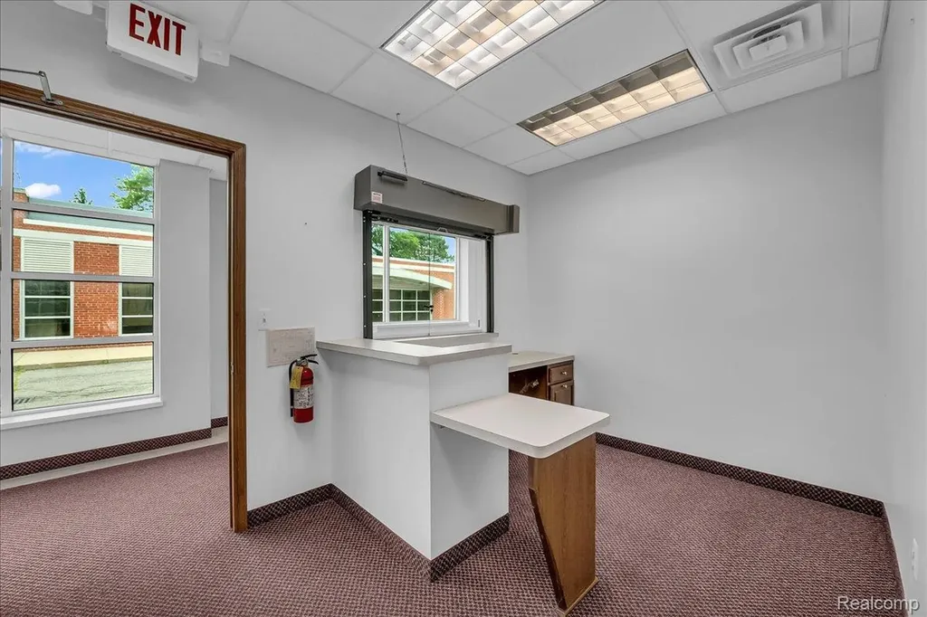 19323 Farmington Road Livonia City MI 48152