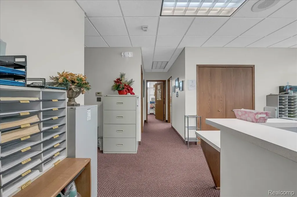 19323 Farmington Road Livonia City MI 48152