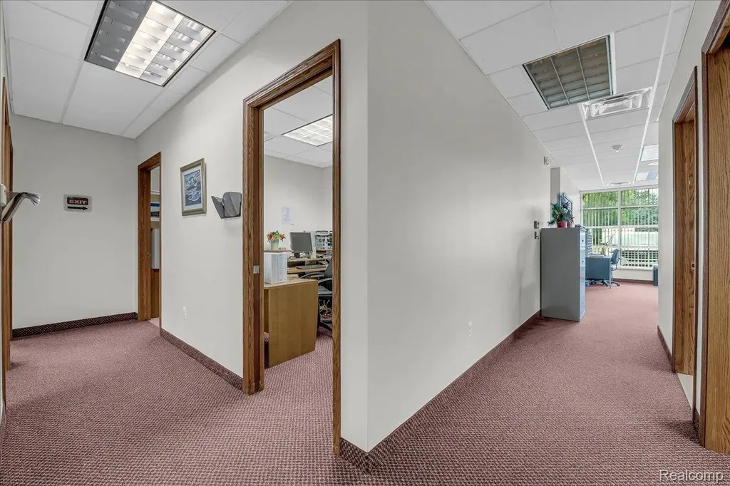 19323 Farmington Road Livonia City MI 48152