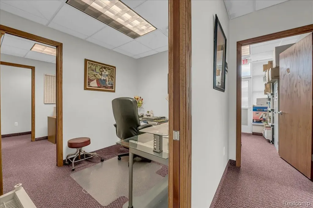 19323 Farmington Road Livonia City MI 48152
