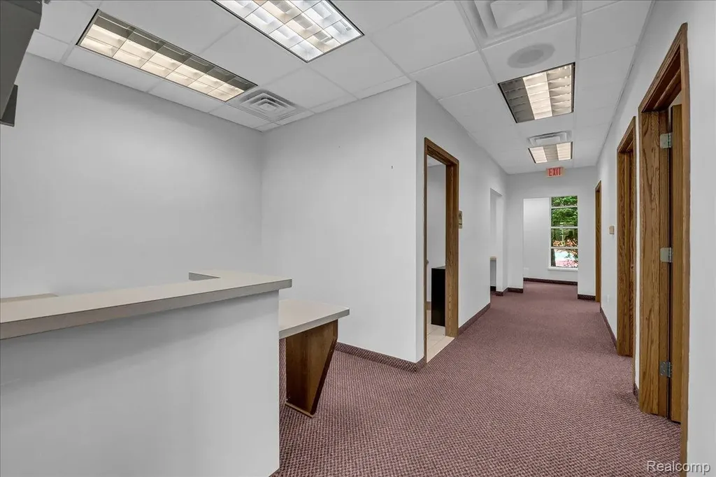 19323 Farmington Road Livonia City MI 48152