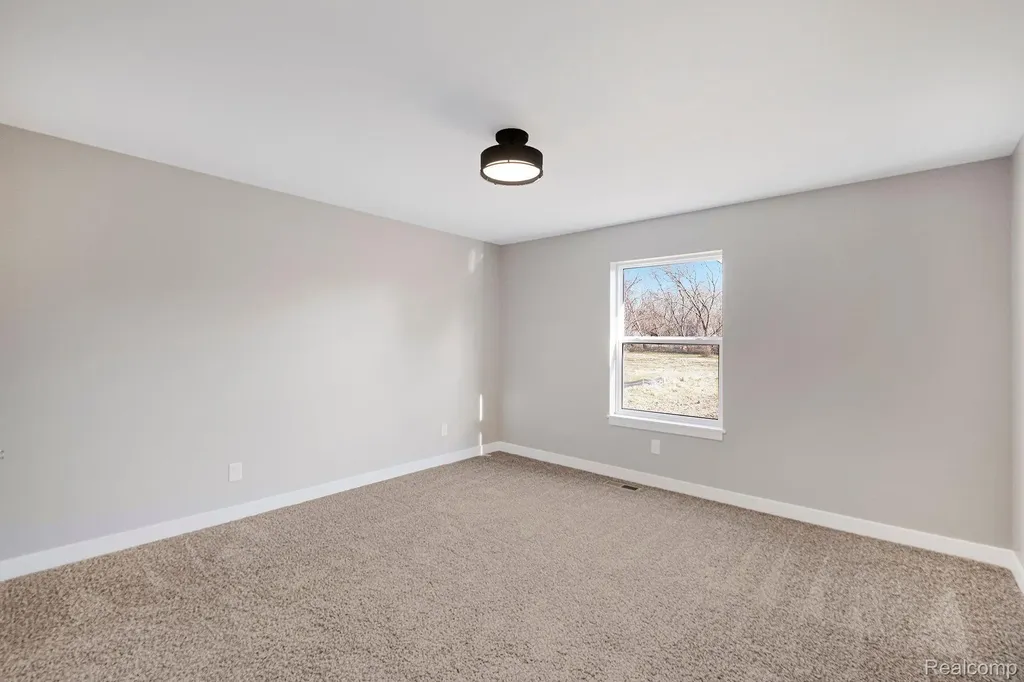 2417 Eugene Street Burton City MI 48519