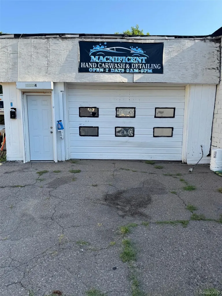22234 Fenkell Street Detroit City MI 48223