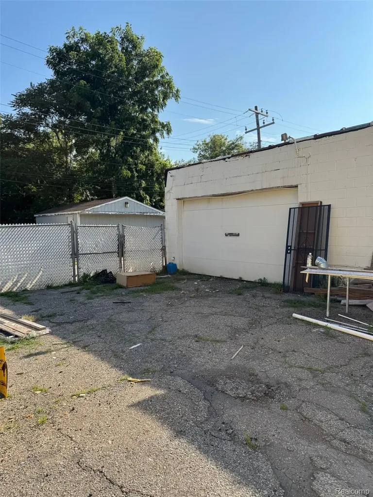 22234 Fenkell Street Detroit City MI 48223