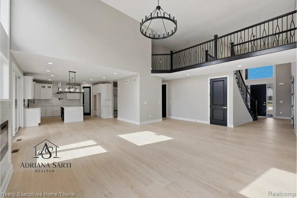 12020 Encore Court Shelby Charter Township MI 48315