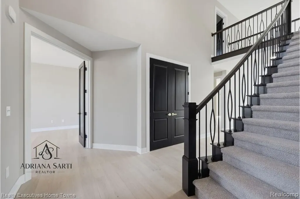 12020 Encore Court Shelby Charter Township MI 48315