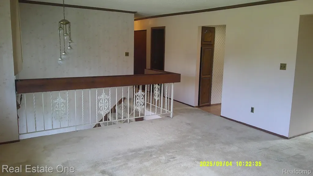 9531 W Outer Drive Detroit City MI 48223